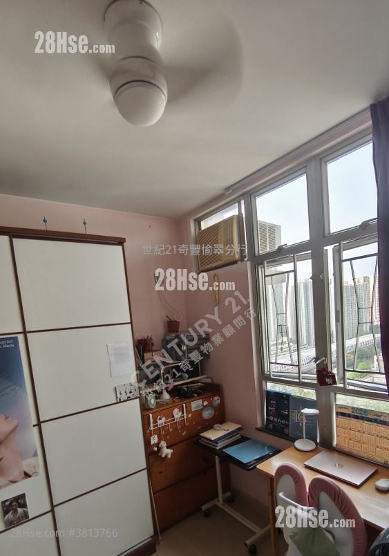 愉翠苑 售盤 3 房 , 2 浴室 650 平方呎