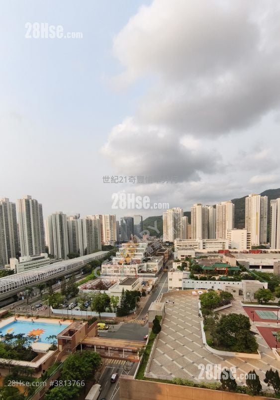 愉翠苑 售盤 3 房 , 2 浴室 650 平方呎