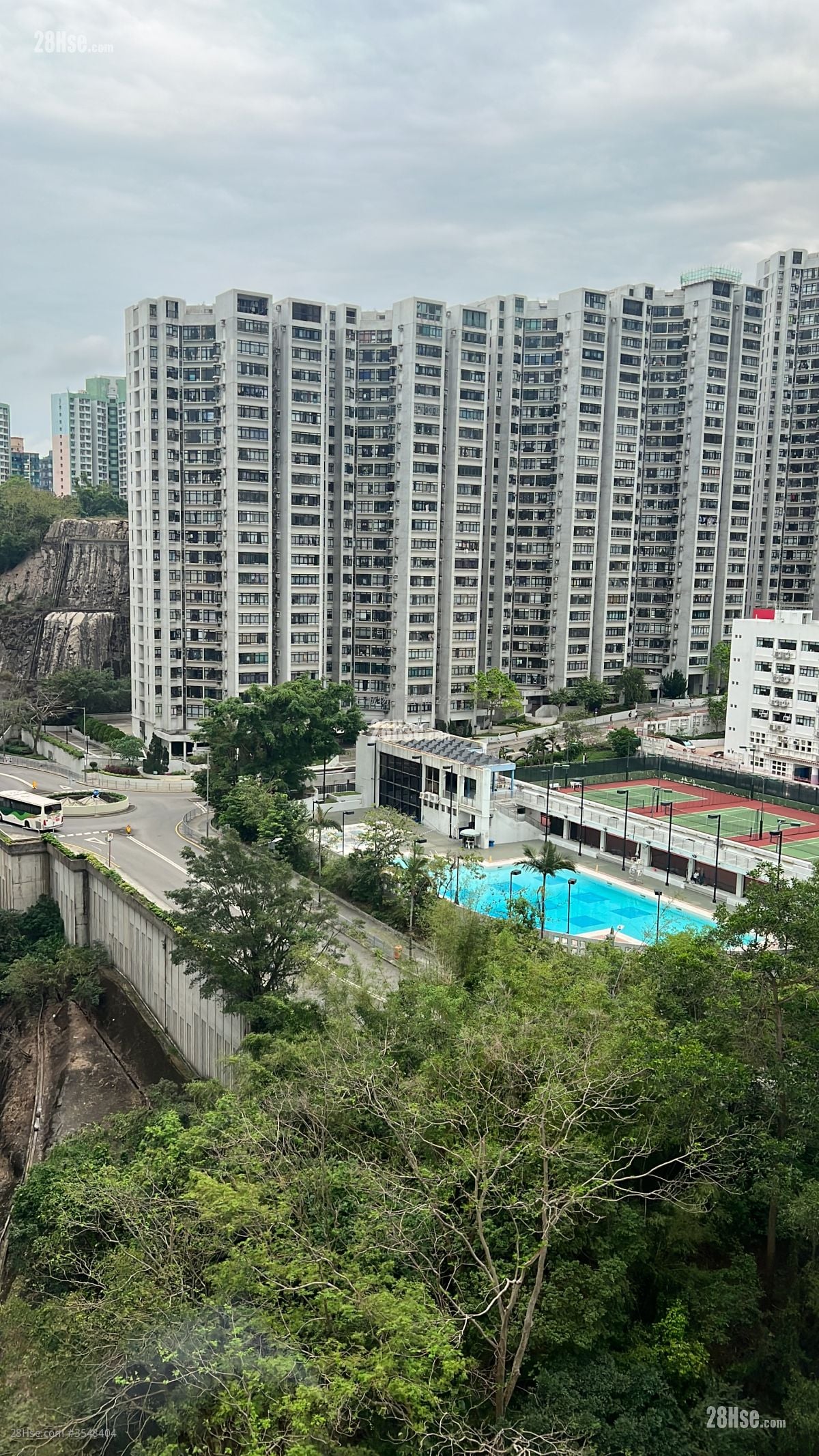 南丰新邨 租盘 3 房 , 2 浴室 516 平方尺