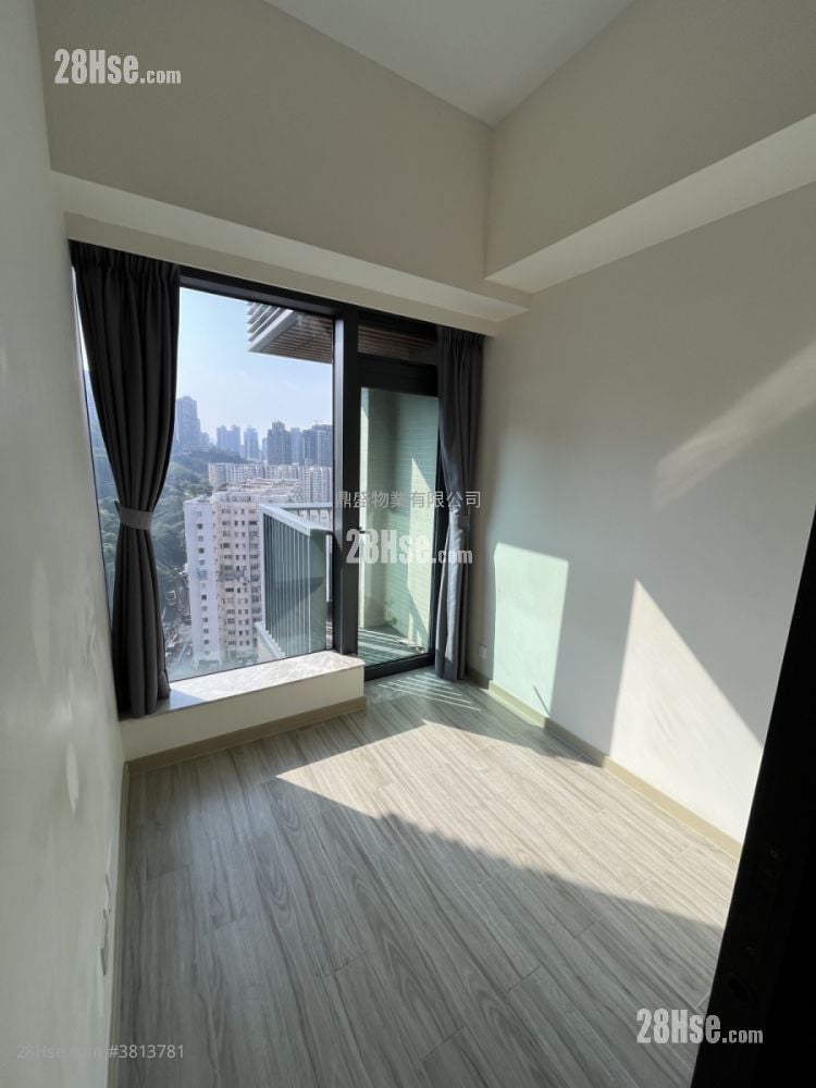 Novum East Rental 1 Bedroom , 1 Bathroom 293 ft²