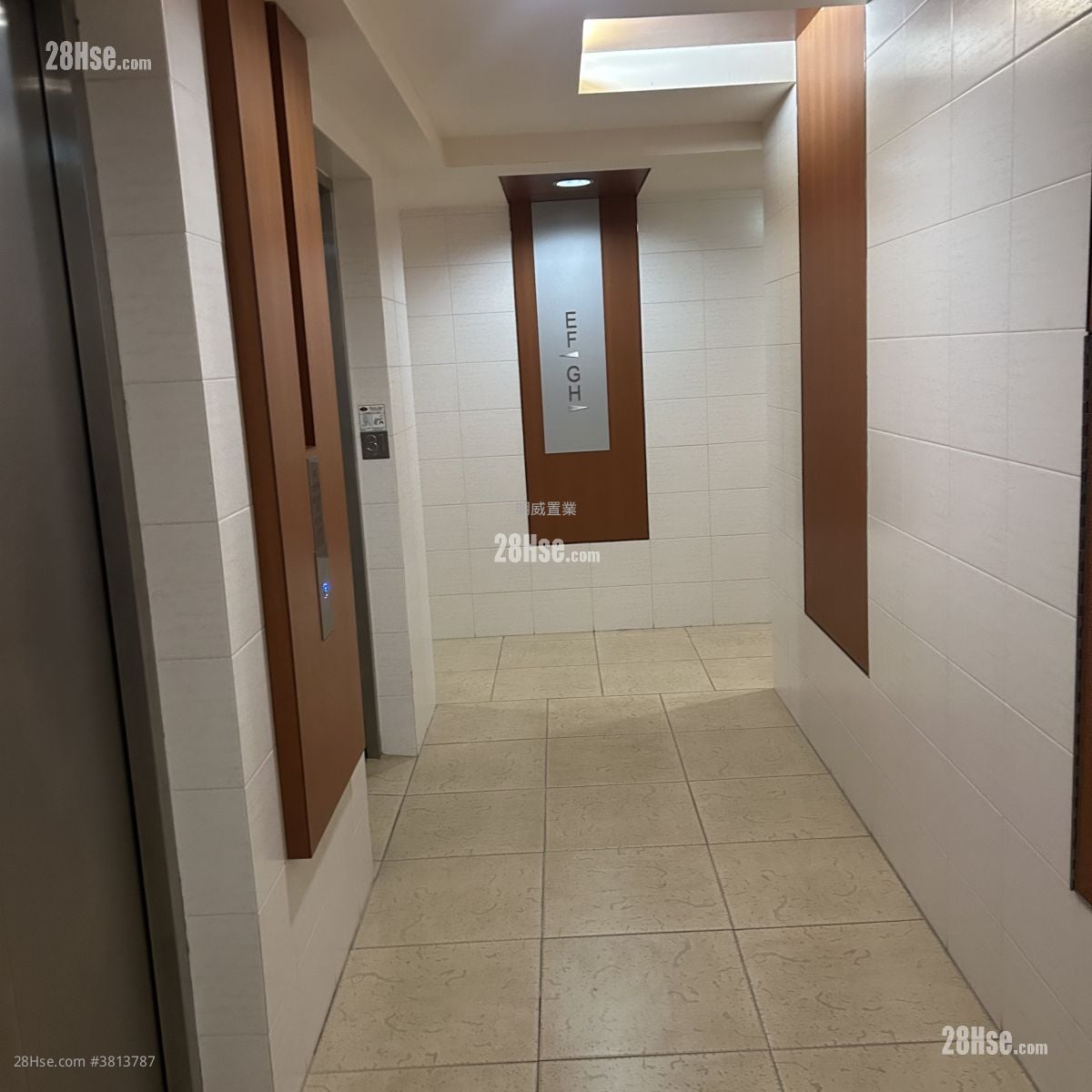 Paradise Square Rental 454 ft²