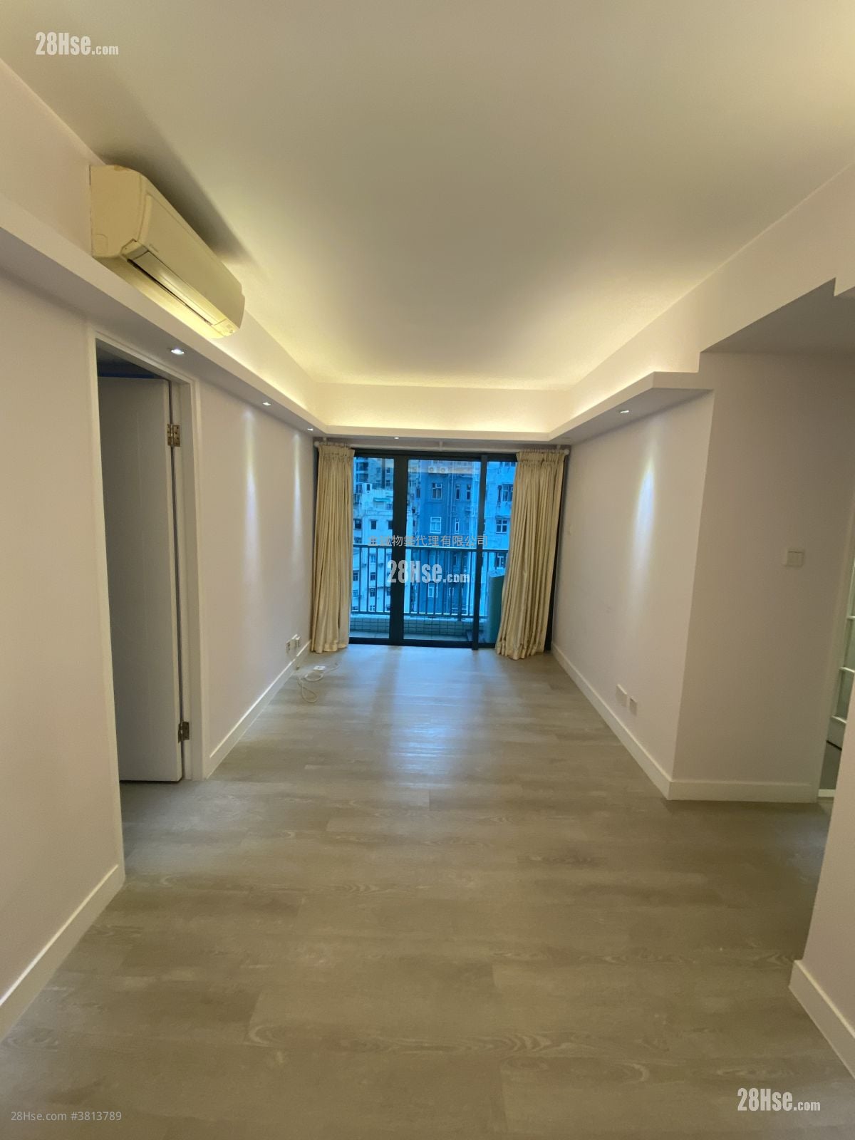 厅: 俊升华庭 租盘 1 房 , 1 浴室 460 平方尺