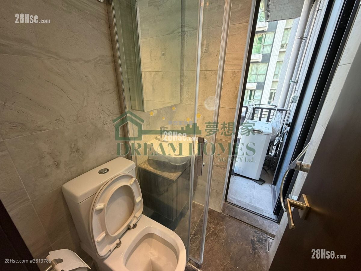 Ava128 Rental Studio , 1 Bathroom 227 ft²