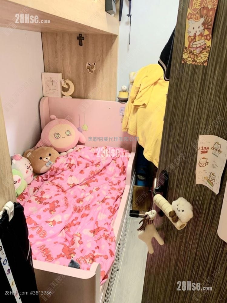 Bauhinia Garden Sell 2 Bedrooms , 1 Bathroom 431 ft²