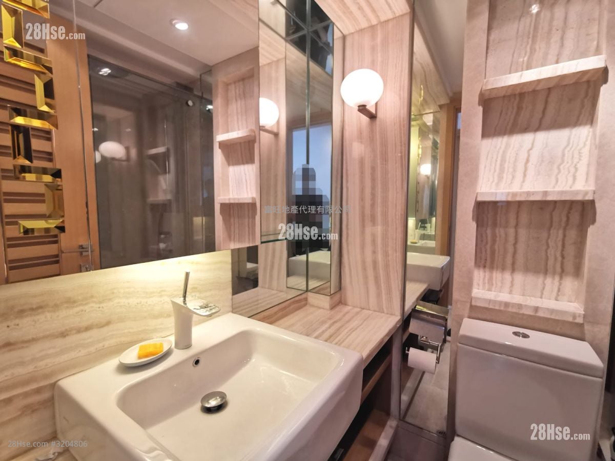 Macpherson Place Rental 2 Bedrooms , 1 Bathroom 555 ft²