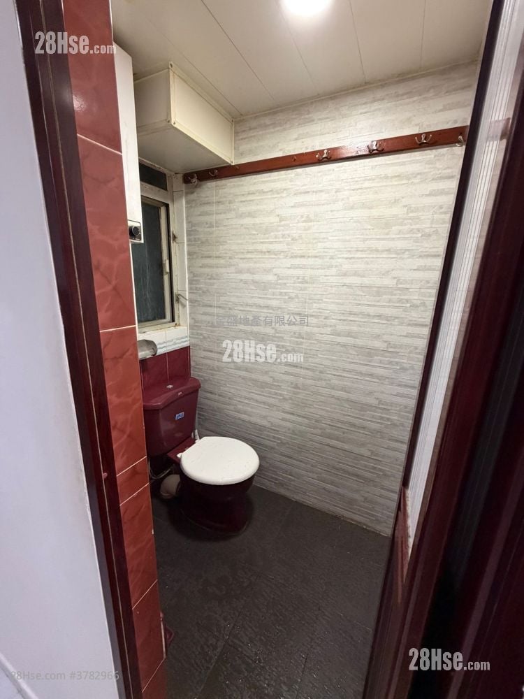 Chinese Mansion Rental 1 Bathroom 130 ft²