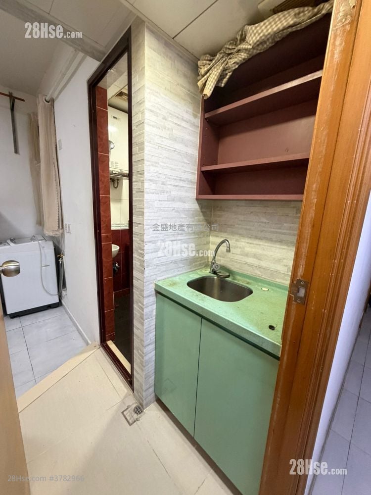 Chinese Mansion Rental 1 Bathroom 130 ft²