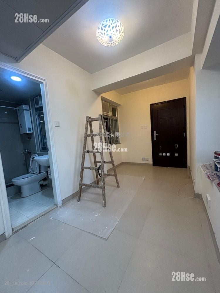 花园城 租盘 2 房 , 1 浴室 312 平方尺