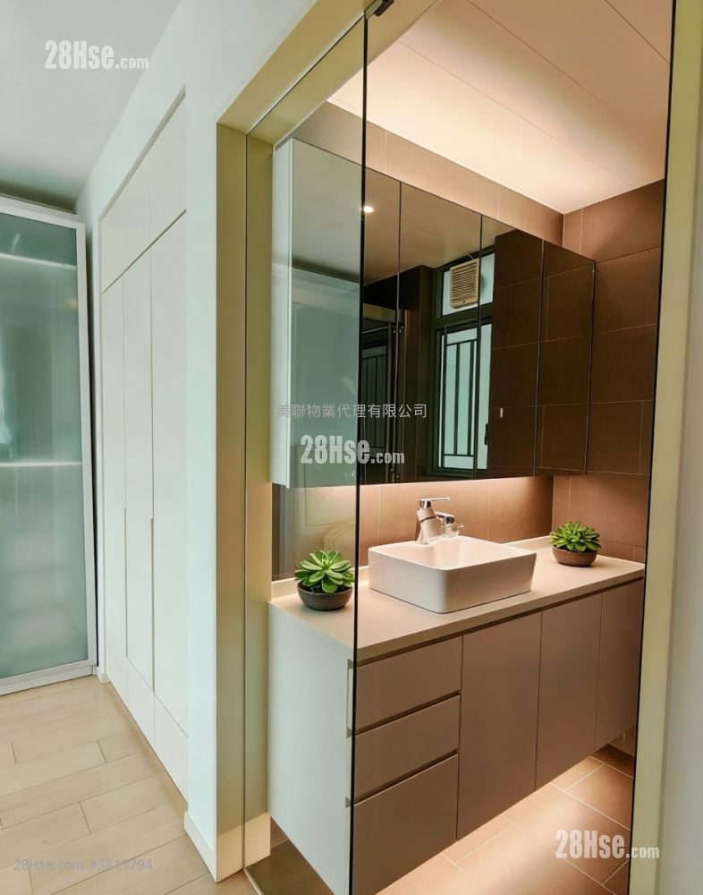 盈晖台 售盘 3 房 , 2 浴室 761 平方尺