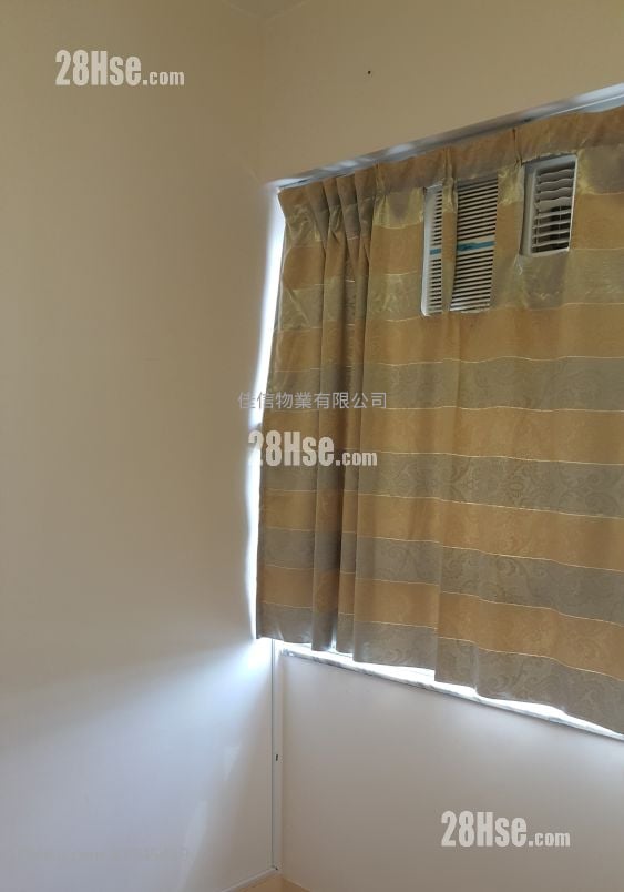 唐楼 售盘 2 房 , 1 浴室 273 平方尺