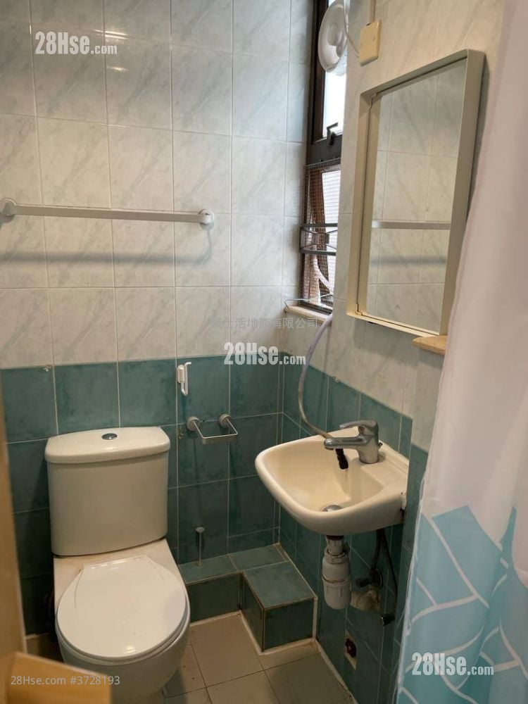 Tai Wai Tenement Building Rental 1 Bedroom , 1 Bathroom 235 ft²