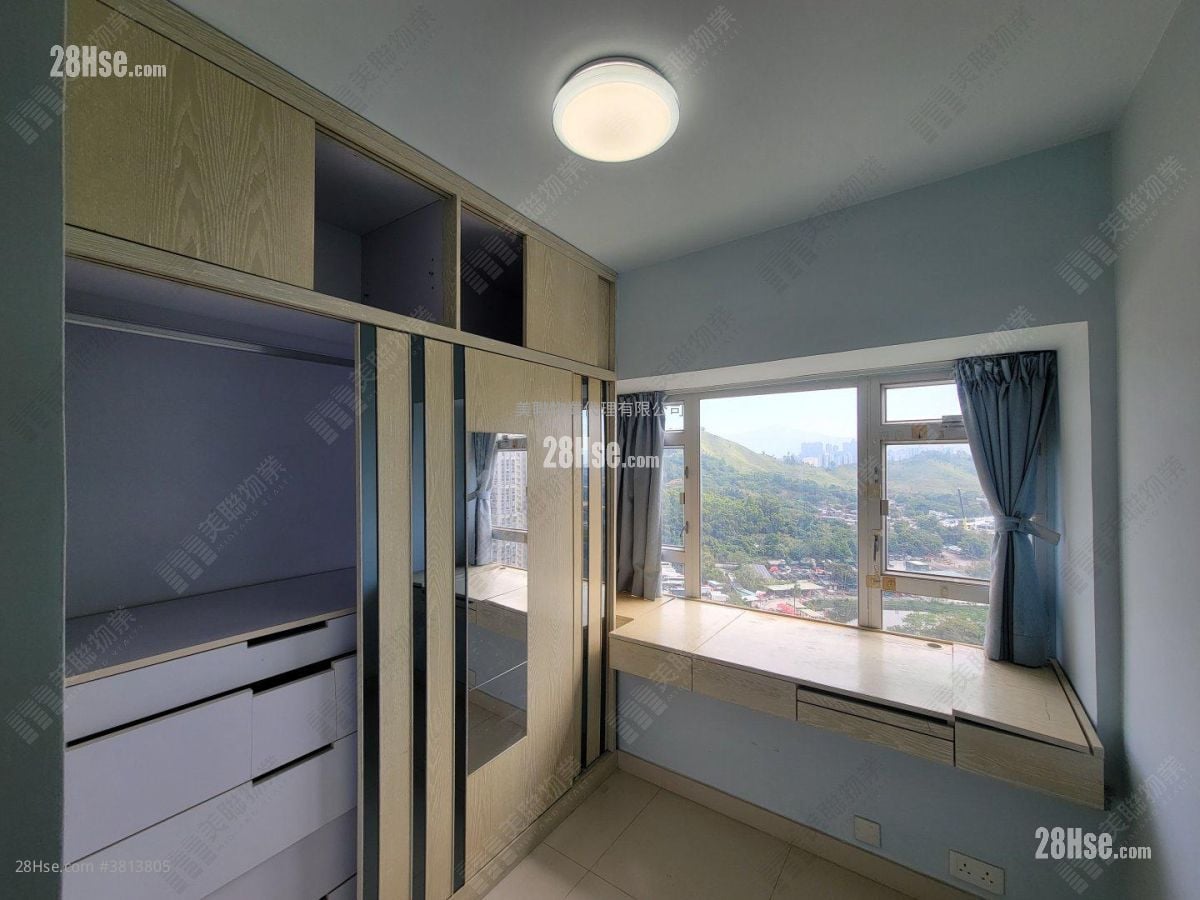 Kingswood Villas Sell 2 Bedrooms 446 ft²