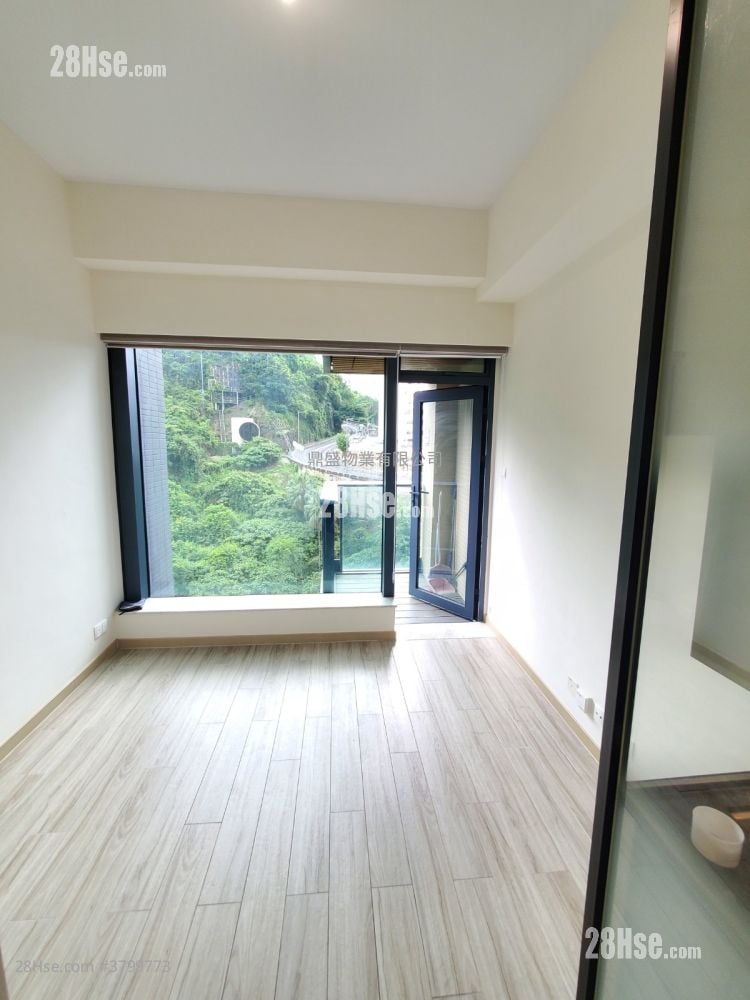 君豪峰 租盘 1 房 , 1 浴室 219 平方尺