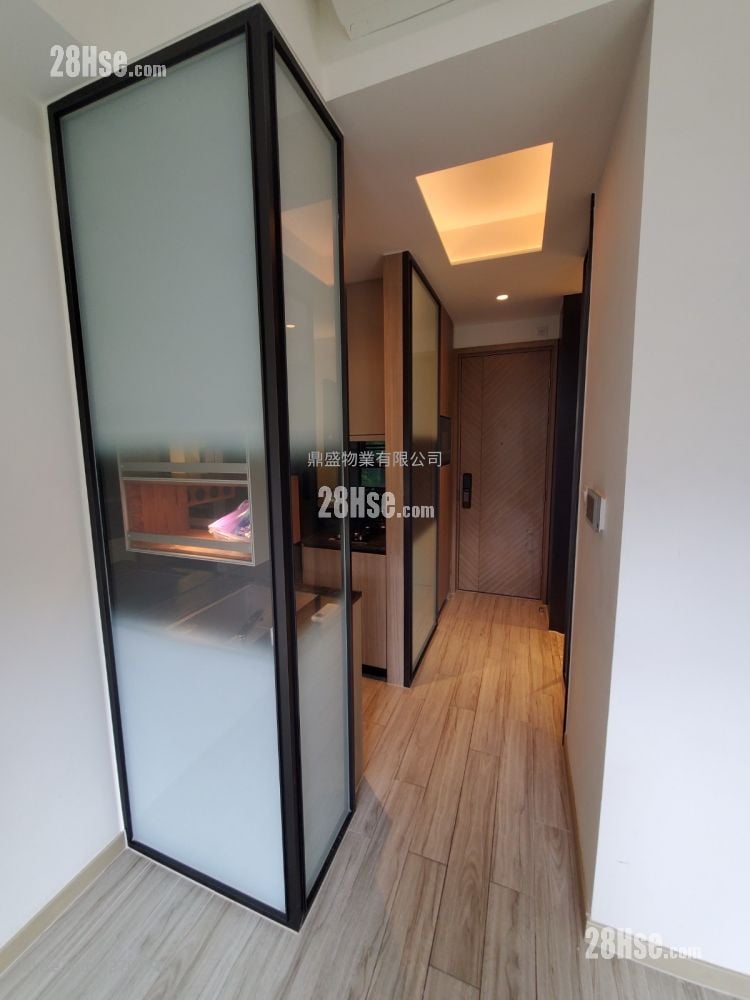 君豪峰 租盘 1 房 , 1 浴室 219 平方尺