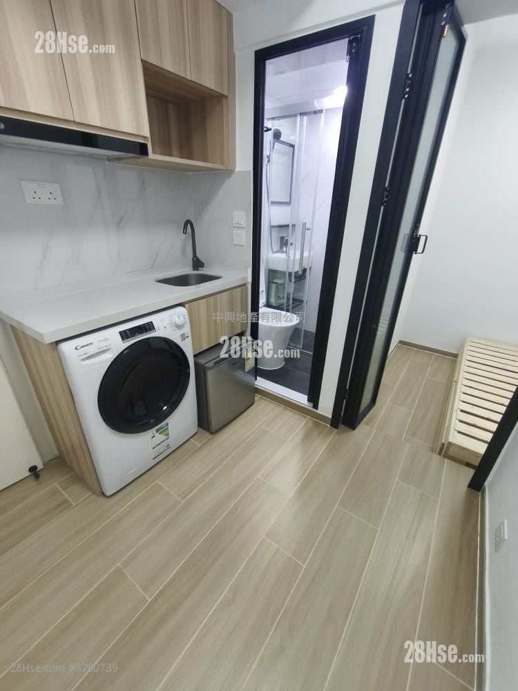 New Lucky House Rental 1 Bedroom , 1 Bathroom 130 ft²