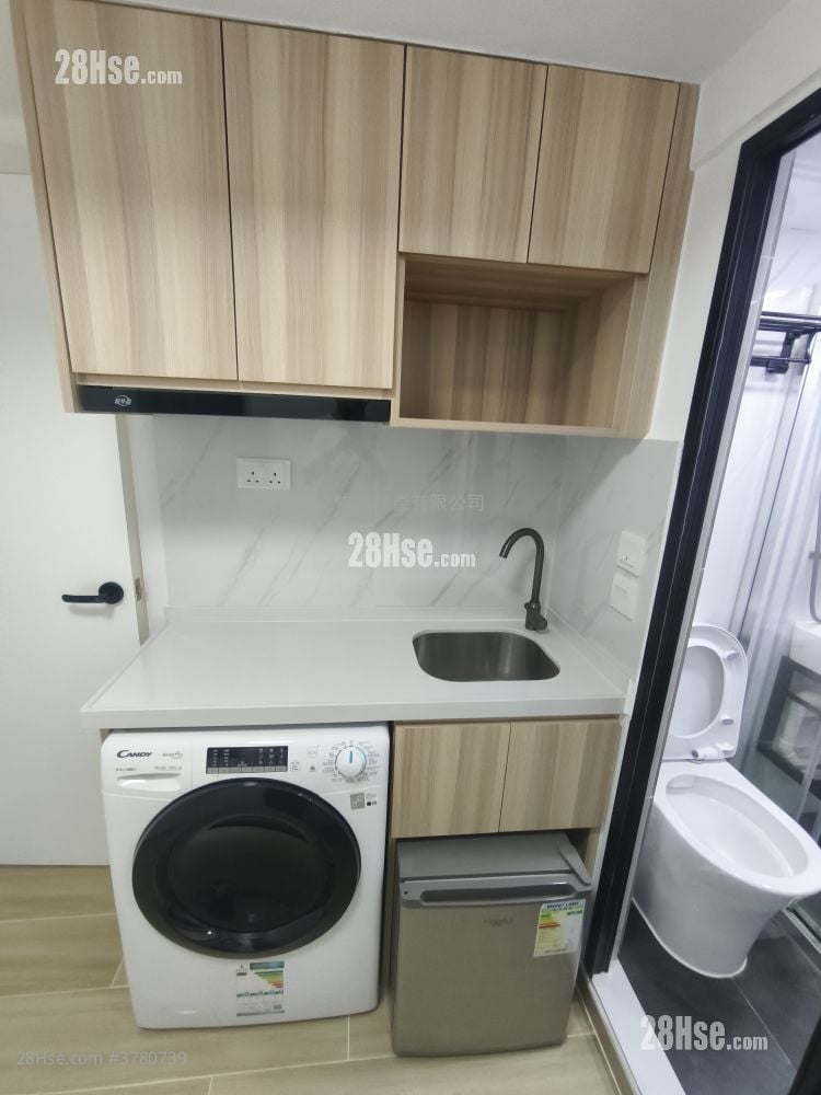 New Lucky House Rental 1 Bedroom , 1 Bathroom 130 ft²