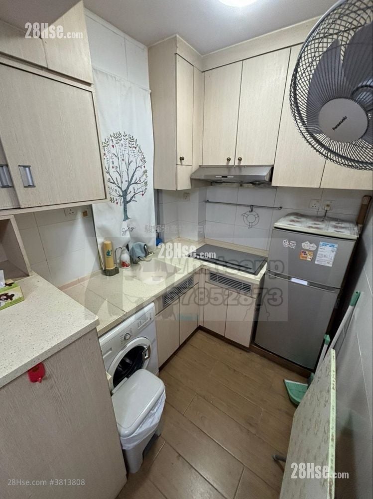 广荣大厦 售盘 2 房 , 1 浴室 283 平方尺