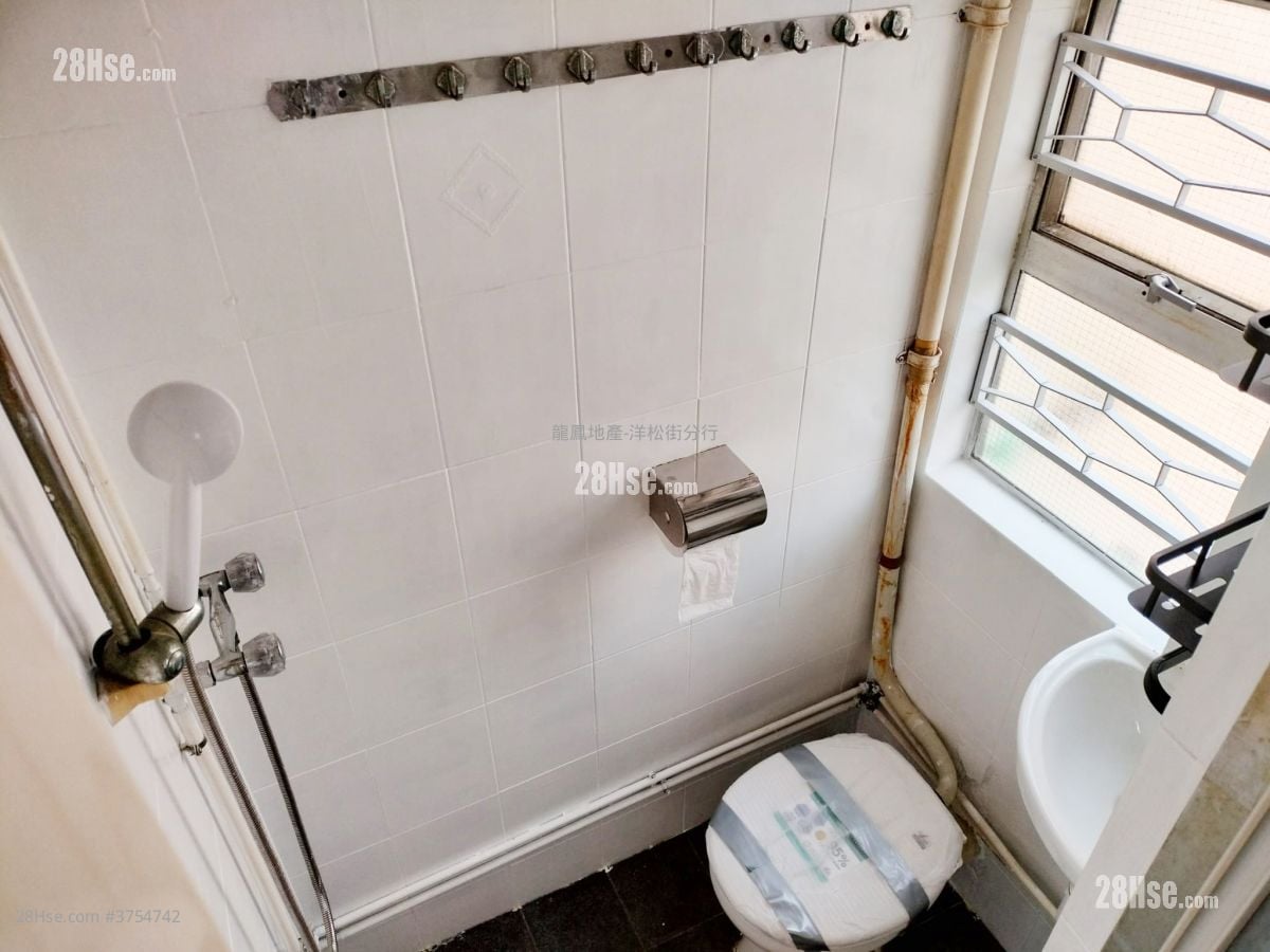 福和大楼 售盘 1 房 , 1 浴室 240 平方尺