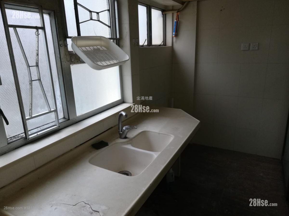 海坝村 租盘 1 房 , 1 浴室 300 平方尺