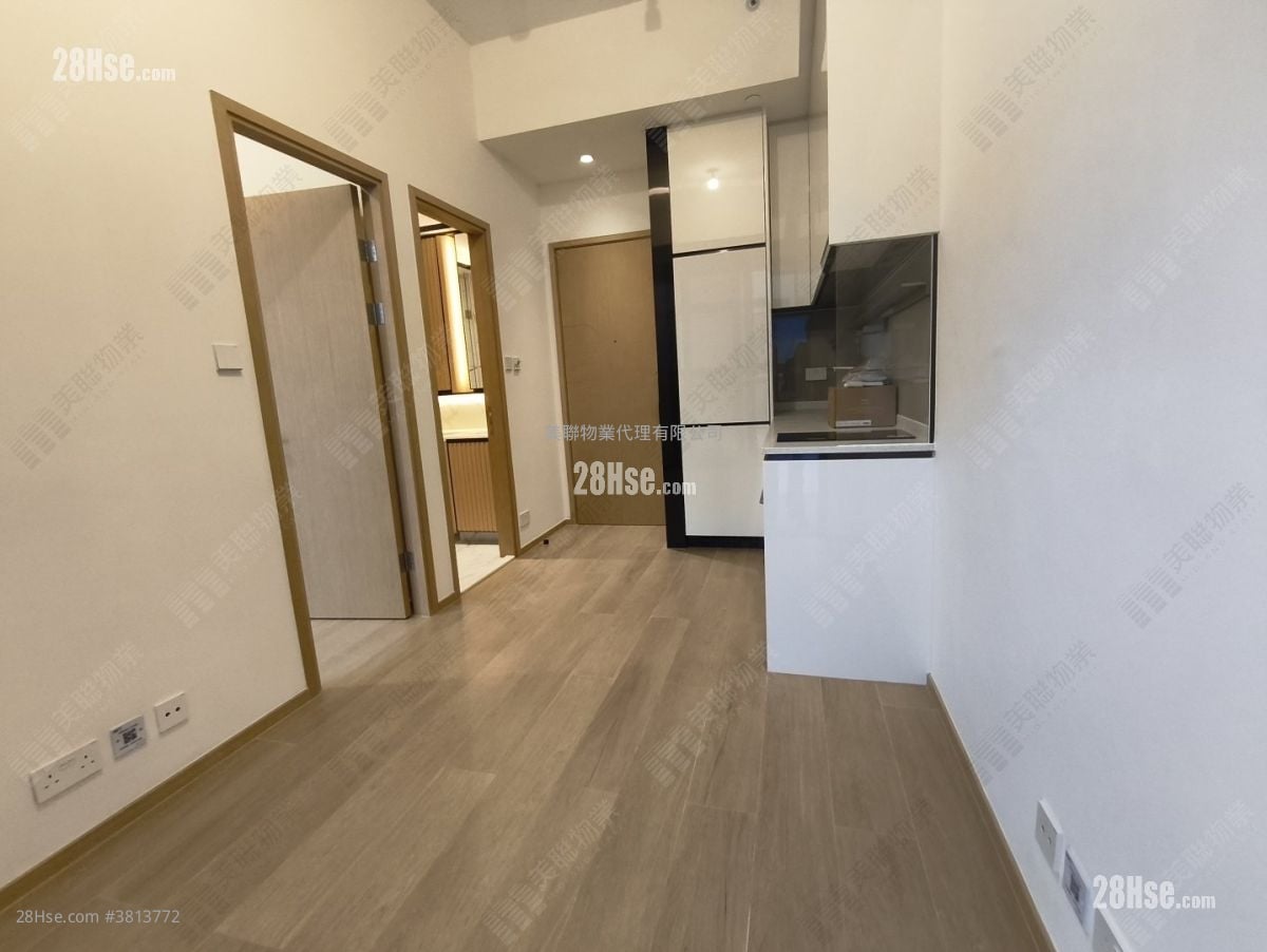 Nexus Grand Sell 1 Bedroom 289 ft²