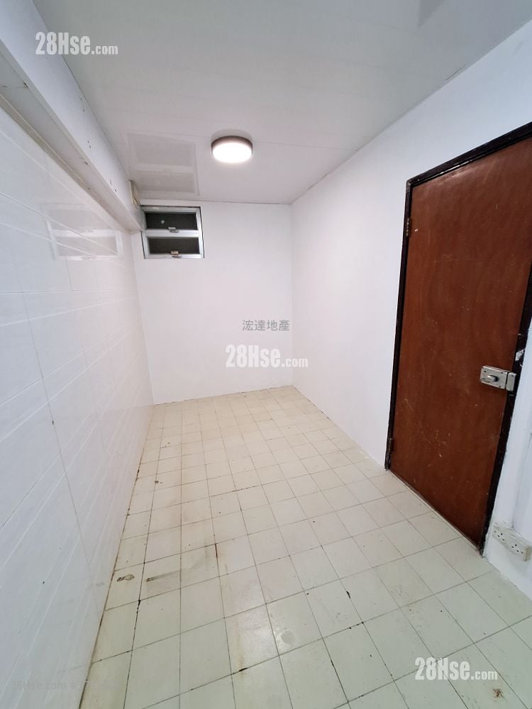 Fuk Wing Building Rental 1 Bedroom 216 ft²