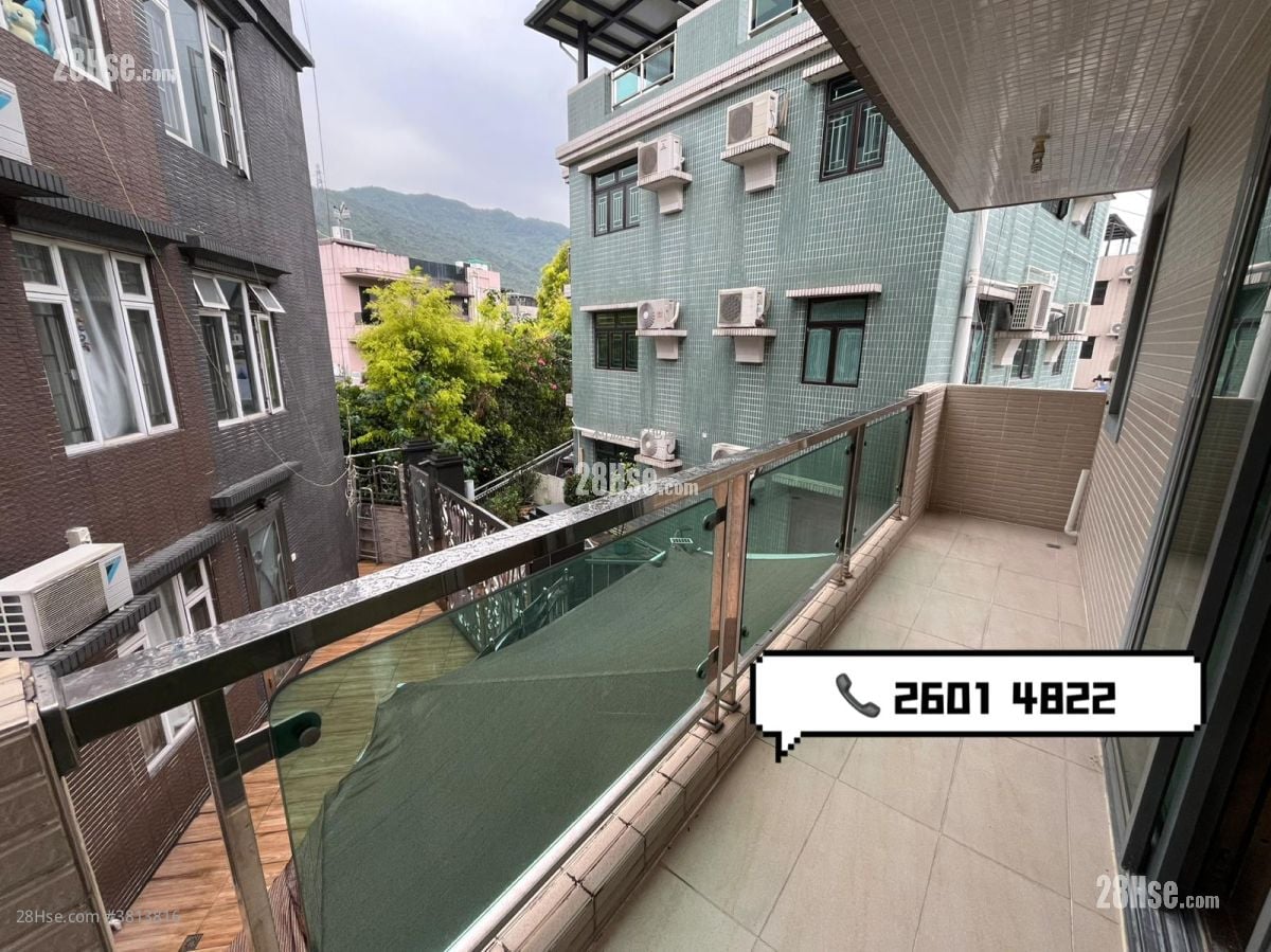 Village Rental 3 Bedrooms , 1 Bathroom 700 ft²