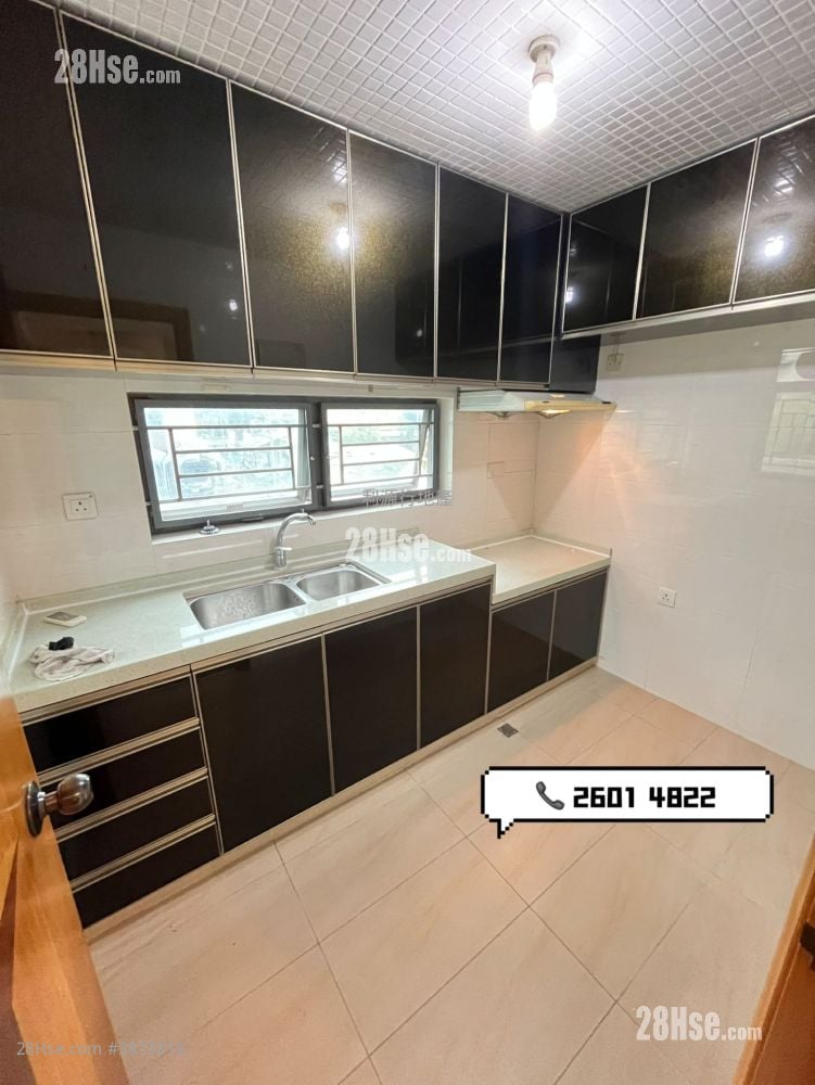 Village Rental 3 Bedrooms , 1 Bathroom 700 ft²