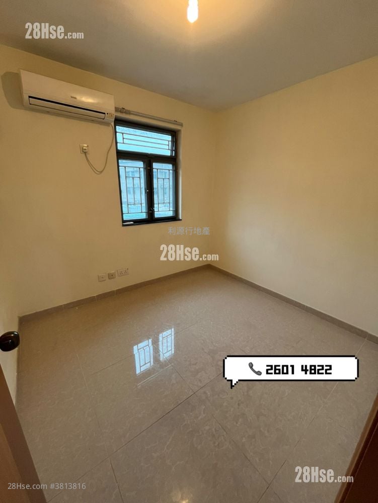 Village Rental 3 Bedrooms , 1 Bathroom 700 ft²