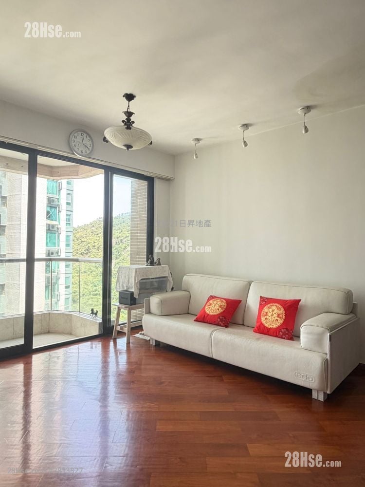 龍華花園 售盤 4 房 , 2 浴室 962 平方呎