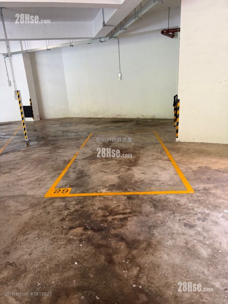 龍華花園 售盤 4 房 , 2 浴室 962 平方呎