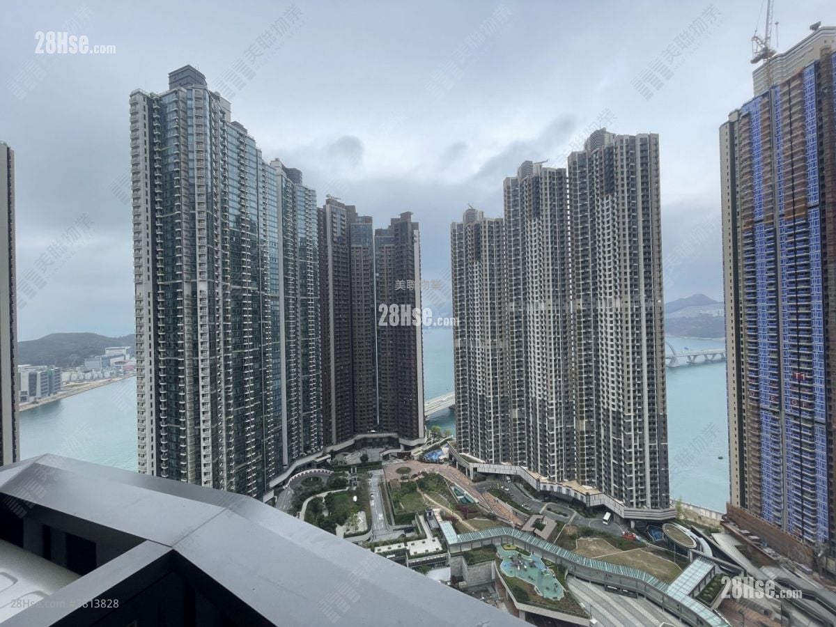 Park Seasons 售盘 1 房 , 1 浴室 327 平方尺