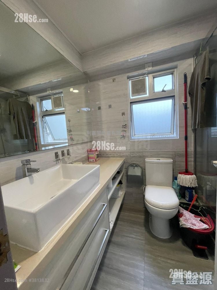 Mountain Shore Sell 2 Bedrooms 501 ft²