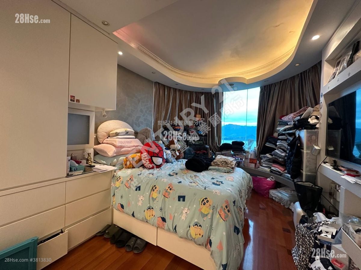 雅典居 售盘 5+ 房 , 3 浴室 1,480 平方尺