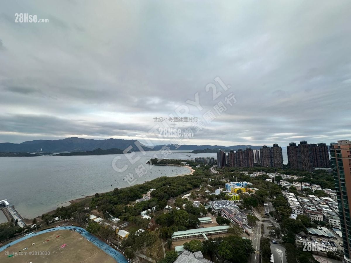 雅典居 售盘 5+ 房 , 3 浴室 1,480 平方尺