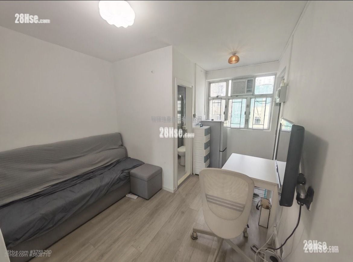 Houston Court Rental 1 Bedroom , 1 Bathroom 240 ft²