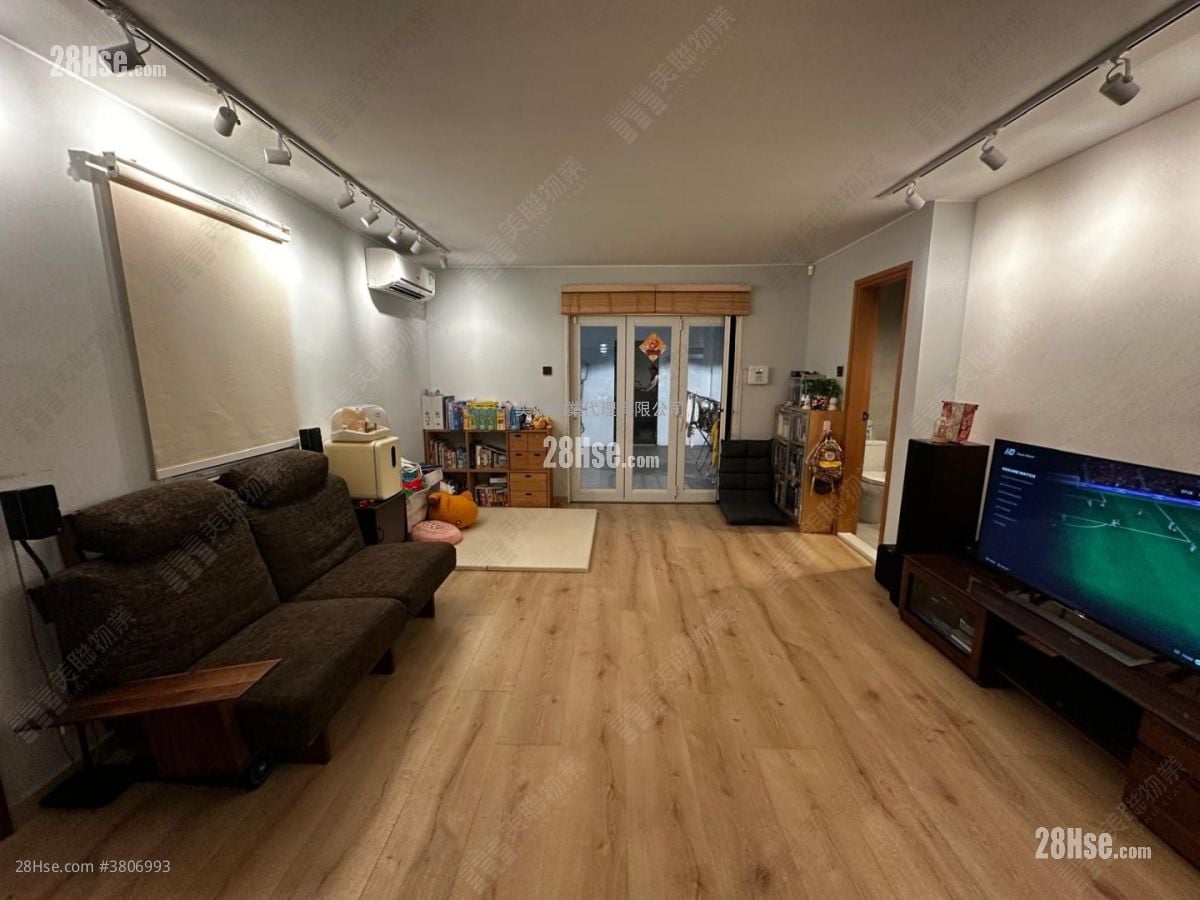 Fairview Park Sell 3 Bedrooms 848 ft²