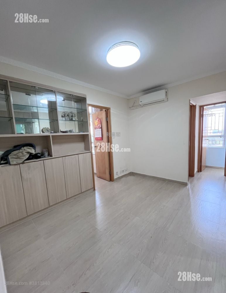 宏富苑 售盤 4 房 , 1 浴室 440 平方呎