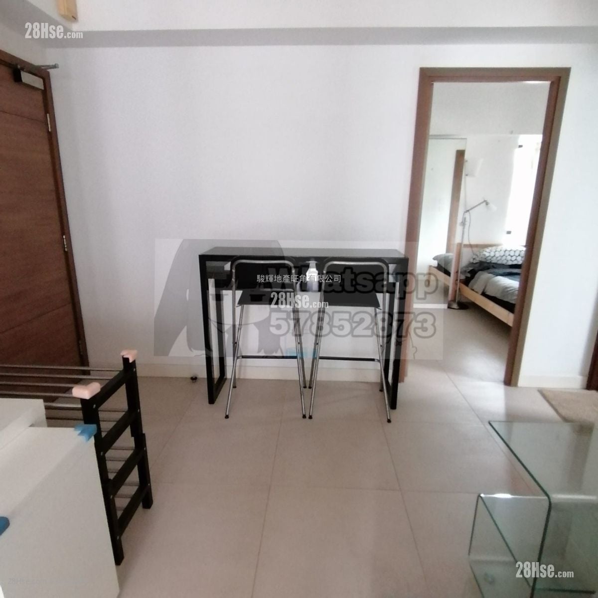 City 18 Rental 2 Bedrooms , 1 Bathroom 429 ft²