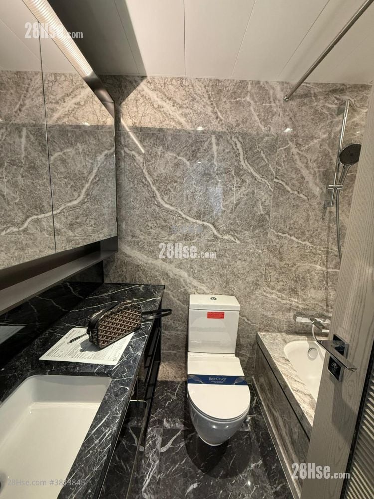 港岛南岸 租盘 3 房 , 2 浴室 737 平方尺