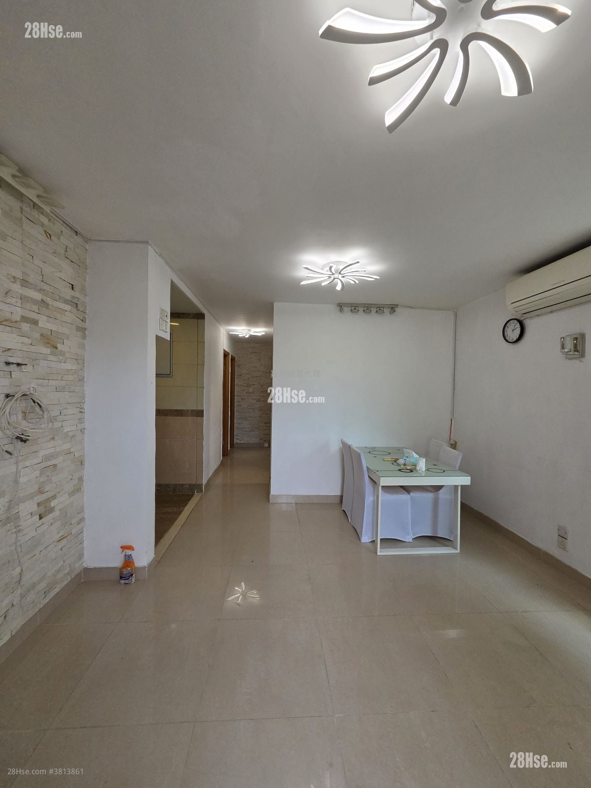 Village Sell 3 Bedrooms , 2 Bathrooms