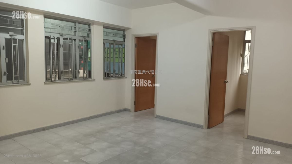 Tak Cheung Building Rental 2 Bedrooms , 1 Bathroom 490 ft²