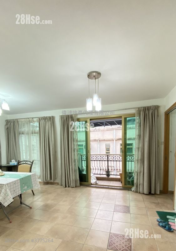 村屋 售盘 3 房 700 平方尺