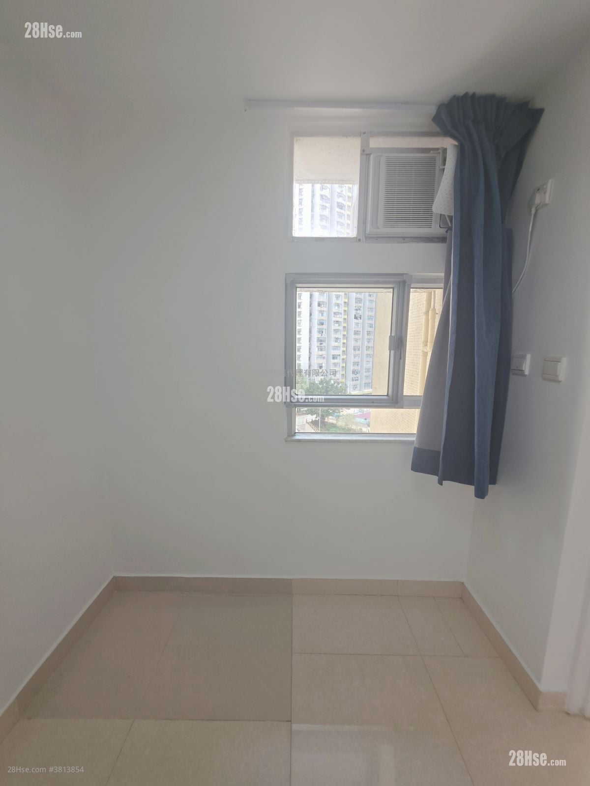 Ching Tai Court Sell 2 Bedrooms , 1 Bathroom 401 ft²