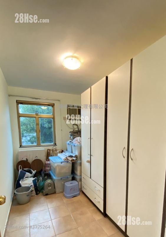 村屋 售盘 3 房 700 平方尺