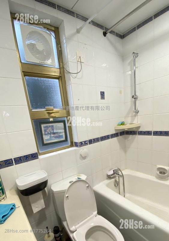 村屋 售盘 3 房 700 平方尺