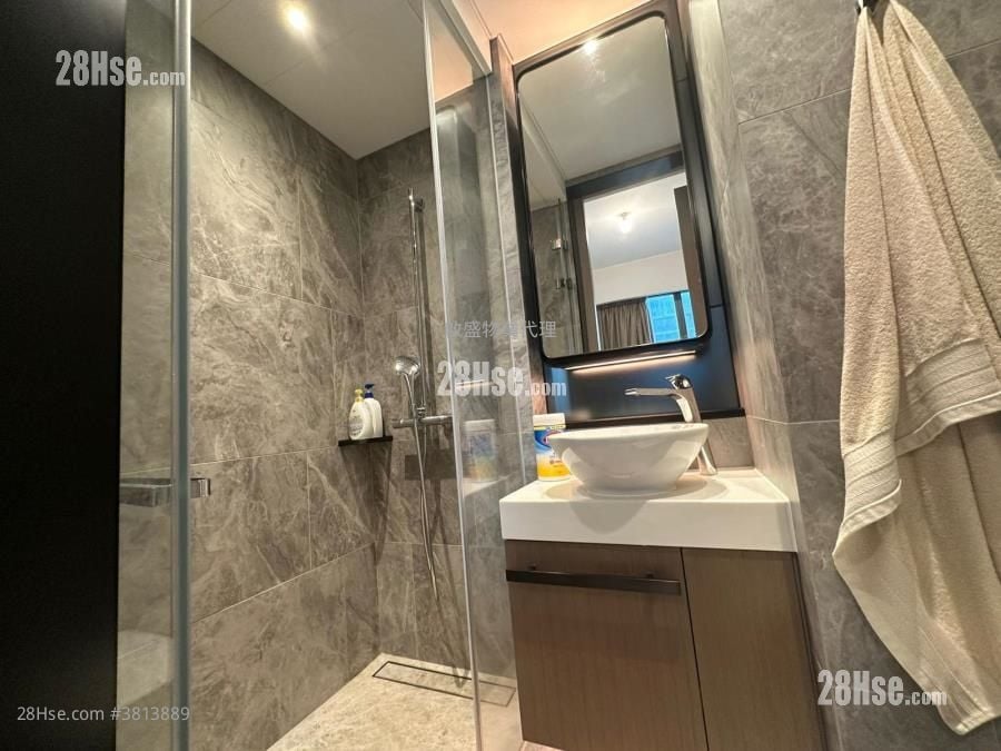 The Henley Sell 1 Bedroom , 1 Bathroom 320 ft²