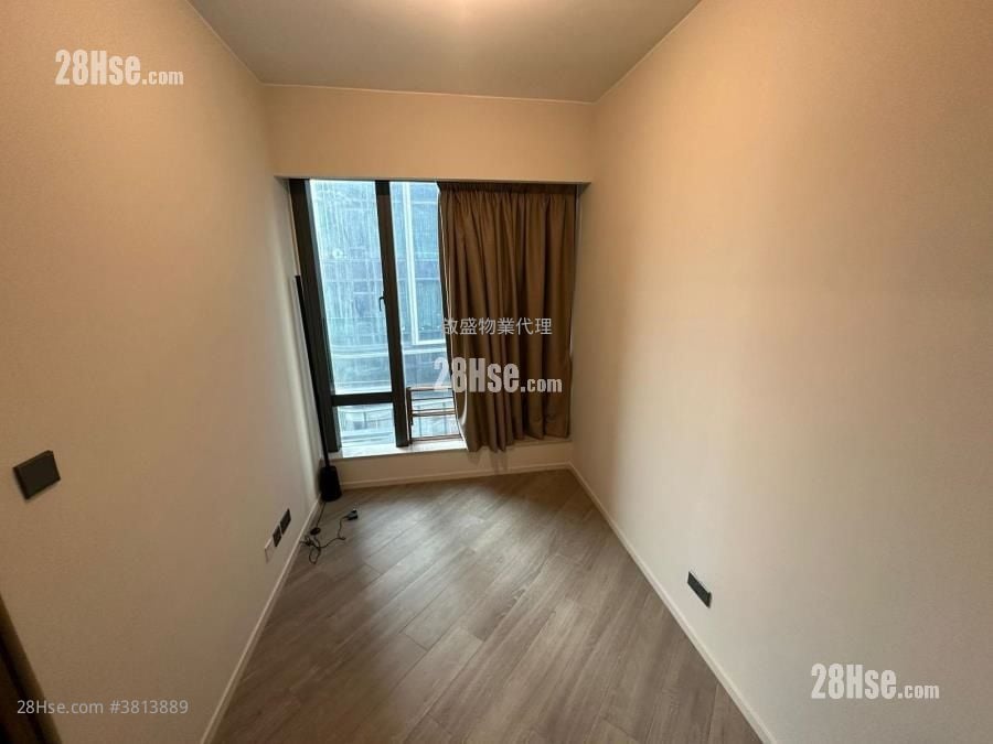 The Henley Sell 1 Bedroom , 1 Bathroom 320 ft²