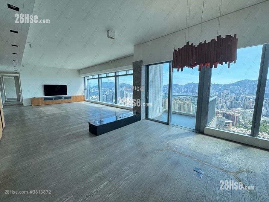 灏畋峰 租盘 3 房 , 4 浴室 3,170 平方尺