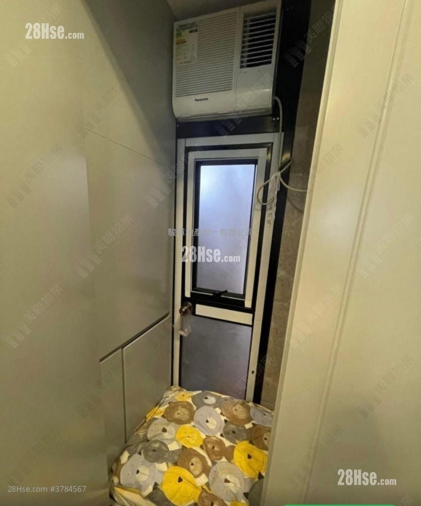 君颐峰 租盘 3 房 , 2 浴室 829 平方尺