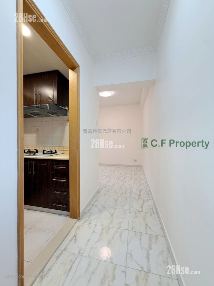 Yuet Lai Court Rental 2 Bedrooms , 1 Bathroom 421 ft²